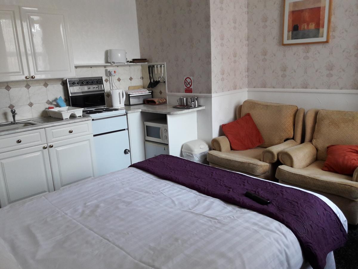 Springfield Holiday Apartments Скегнесс Экстерьер фото